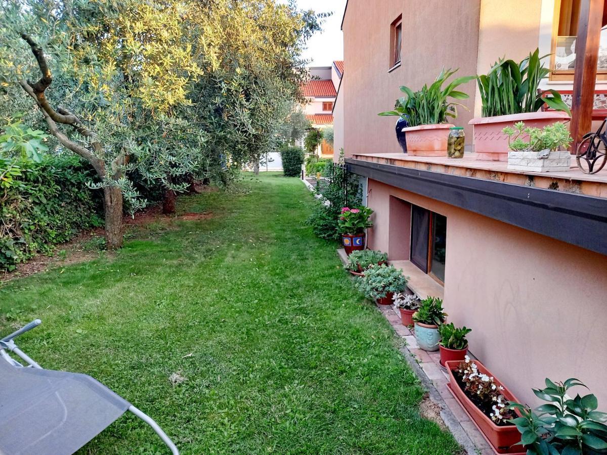Blue Deer Apartman Umag Kültér fotó